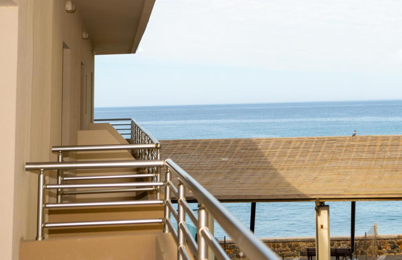 Hotel Kronos 2*